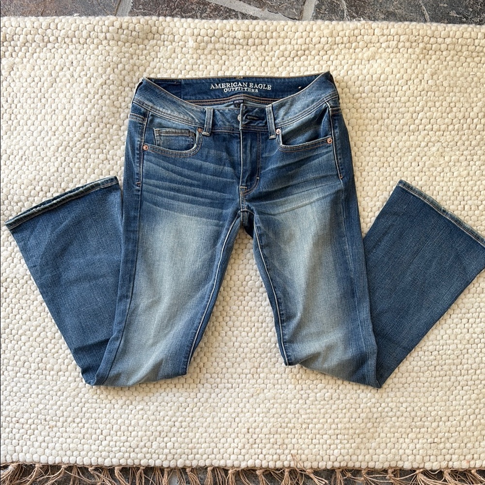 American Eagle Outfitters Women's Kickboot Bootcut Jeans 4S